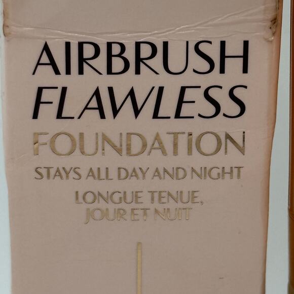 Charlotte Tilbury Airbrush Flawless Foundation 10 Neutral 30ml for Women's - Picture 6 of 9